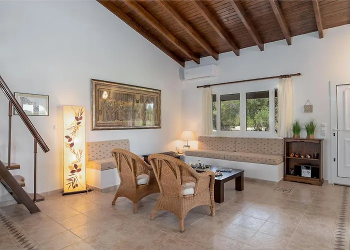 Вилла Christina's 2 Bedroom Villa, Kefalonia *