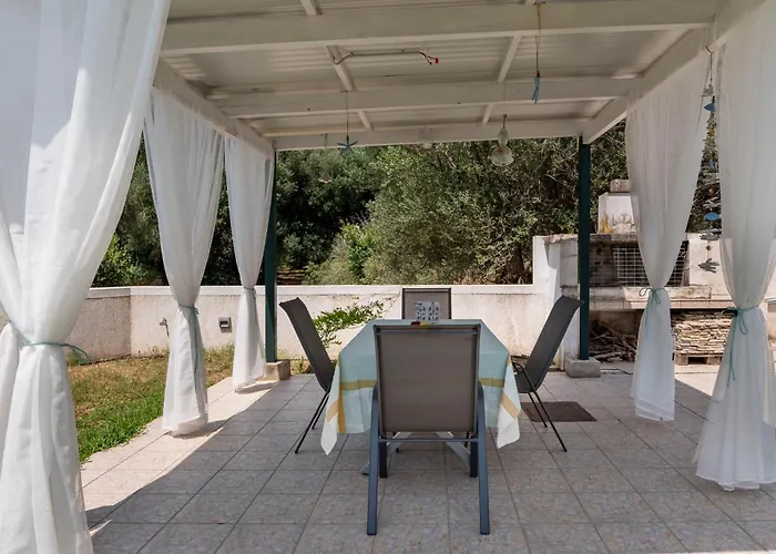 Christina's 2 Bedroom Villa, Kefalonia *