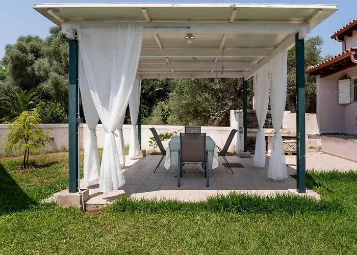 Christina's 2 Bedroom Villa, Kefalonia Свороната